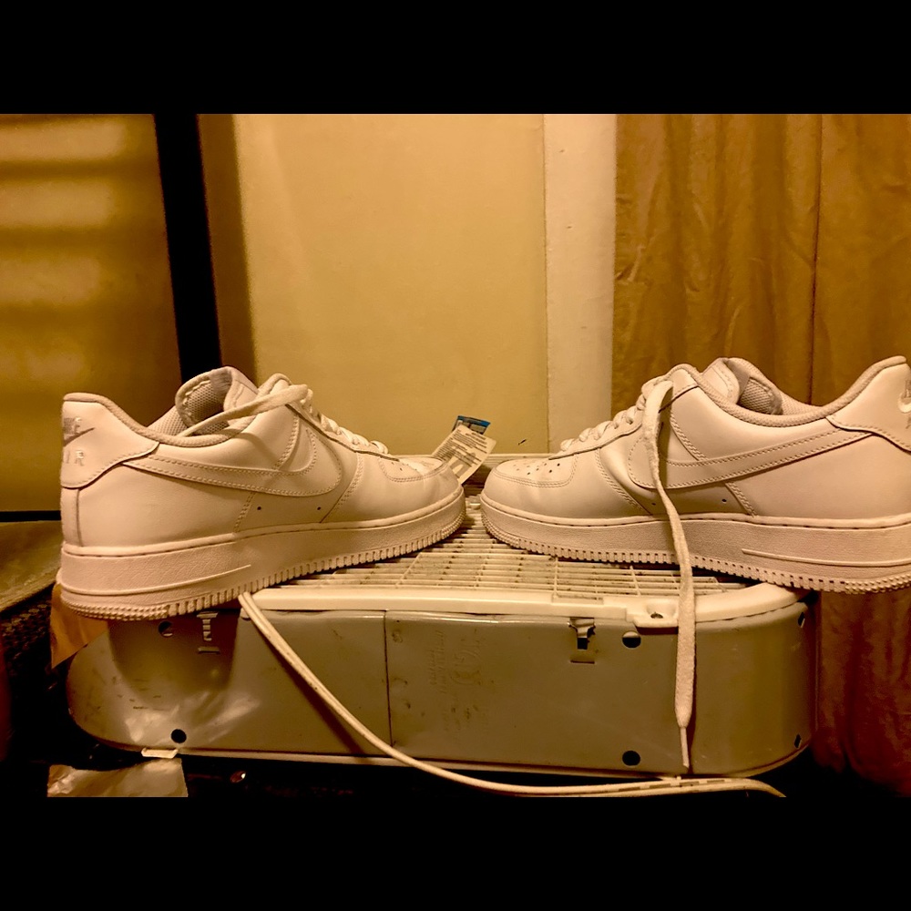 Nike airforce 1s